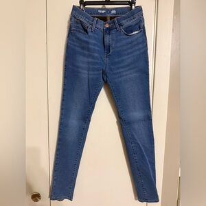 Old Navy Women's Classic Blue Skinny Jeans